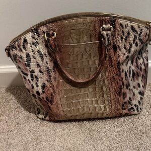 Elegant Crocodile-Embossed Tan and Brown Women's Bag